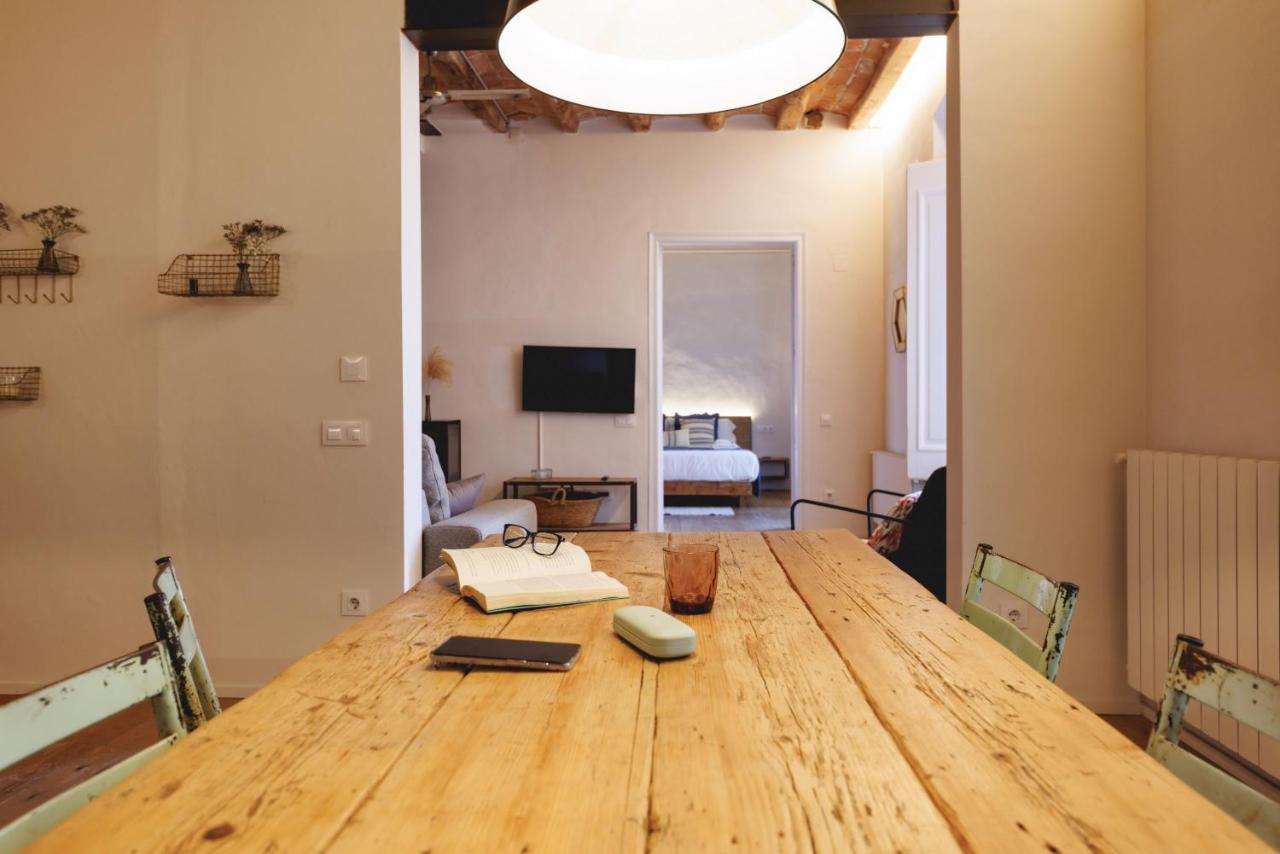 Bravissimo Carrer Nou, Cosy 2-Bedroom Apartment Жирона Экстерьер фото